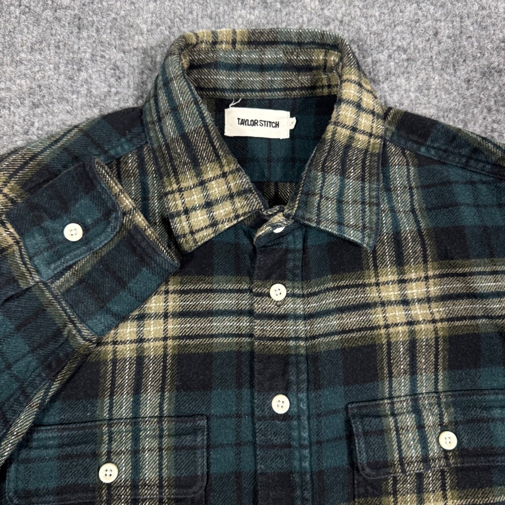 Taylor Stitch The Yosemite Flannel Shirt Mens 38 Small Green Plaid Cotton EUC